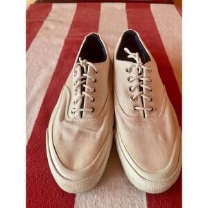Vtg Blue Label Converse Sneakers- 1970s- White Canvas- Sz  7 (fits Like A 7.5/8)